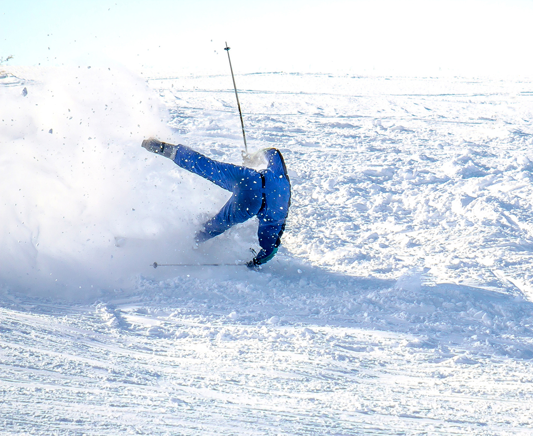 skier fall